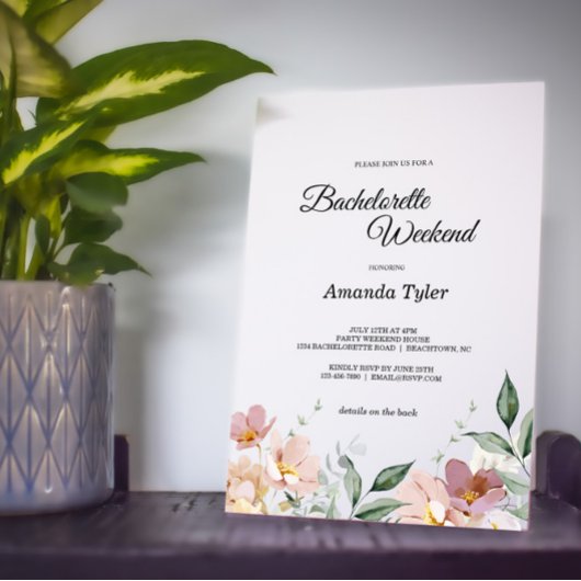 Pink und Mauve Vintage Blumenbachelorette Wochenen Einladung