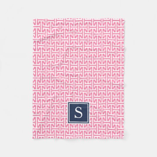 Pink und Navy Preppy Muster Monogram Fleecedecke (Vorderseite)