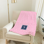 Pink und Navy Preppy Muster Monogram Fleecedecke