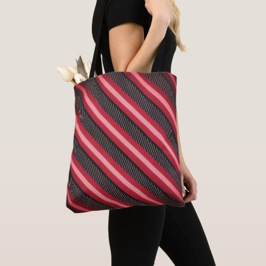 Pink und Ruby Diagonal Stripe Tasche (Von Nahem)