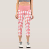 Pink und White Heart Pattern Girly Capri Leggings (Vorderseite)