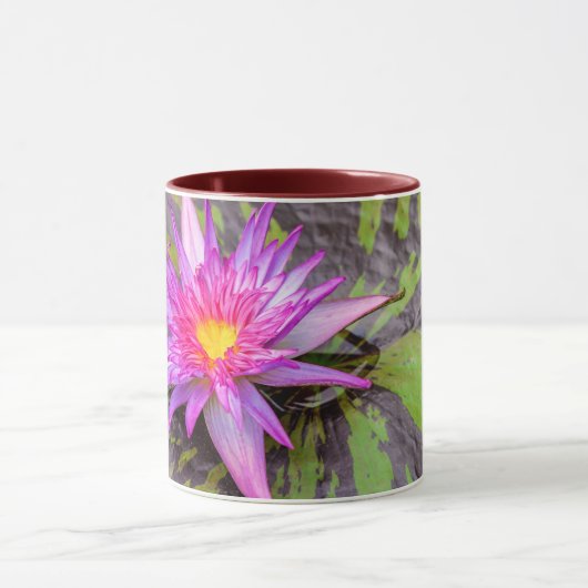 Pink Water Lily Flower Tasse (Zentrum)