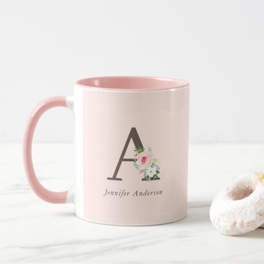 Pink Watercolor Floral Monogram Tasse (Mit Donut)