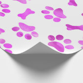 Pink Watercolor Paw Prints Birthday Geschenkpapier (Ecke)