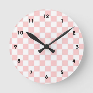 Pink-weiß-eckiges Muster Wandklemme Runde Wanduhr