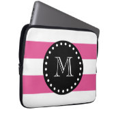 Pink-weißes Streifen-Muster, schwarzes Monogramm Laptopschutzhülle (Vorne Rechts)