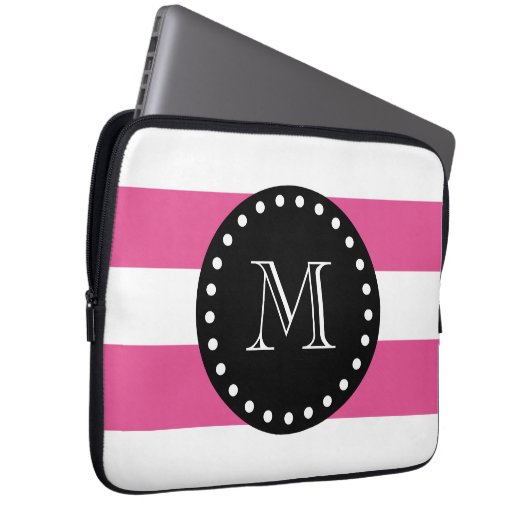 Pink-weißes Streifen-Muster, schwarzes Monogramm Laptopschutzhülle (Vorne Rechts)