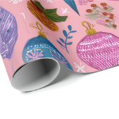 Pink Whimsical Christmas Ornaments Geschenkpapier (Rolleneckpunkt)