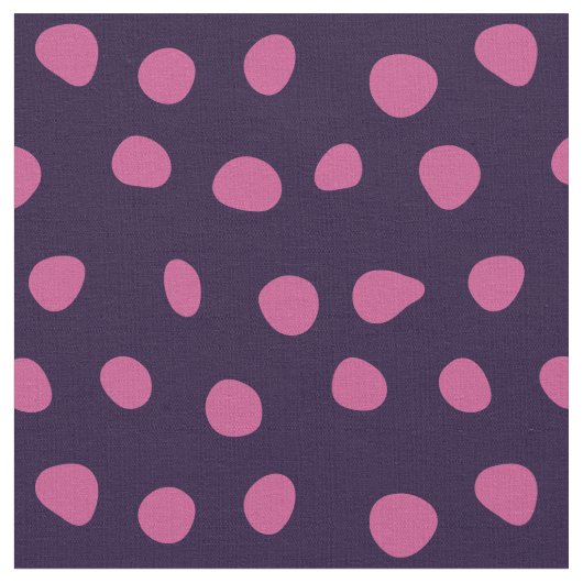 Pink Whimsical Punkte auf Lila Stoff (Nahaufnahme)