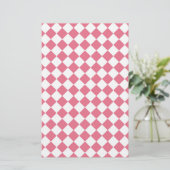 Pink White Diamond Schachbrett Muster Briefpapier (Stehend Vorderseite)