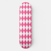 Pink White Harlequin Diamonds Schachbretts Design Skateboard (Vorderseite)