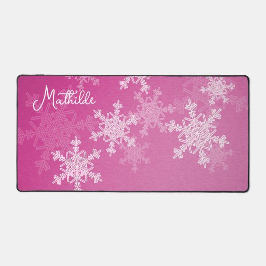 Pink White Snowflakes Minimalistischer Weihnachtsn Schreibtischunterlage (Vorderseite)