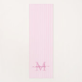 Pink & White Stripes Monogram Name Yogamatte (Vorderseite)