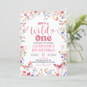 Pink Wildflower Girl First Birthday Einladung (Stehend Vorderseite)