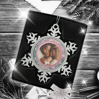 Pink Winter Weihnachtsfamilie Foto Schneeflocken Zinn-Ornament