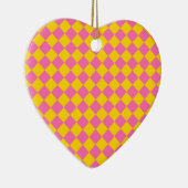 Pink Yellow Diamond Harlequin Schachbrett Pattern Keramik Ornament (Rechts)