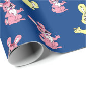 Pink Yellow Kawaii Bunny Rabbit Blue Hintergrund Geschenkpapier (Rolleneckpunkt)
