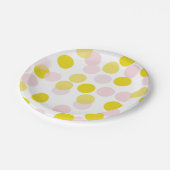 Pink & Yellow Polka Dots Confetti Muster Pappteller (Schrägansicht)