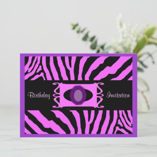 Pink Zebra Birthday Einladung (Stehend Vorderseite)