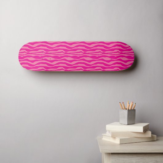 Pink Zebra Print Pattern Skateboard (Wandkunst (Horz))