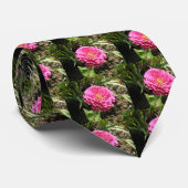 Pink-Zinnia-Krawatte Krawatte (Gerollt)