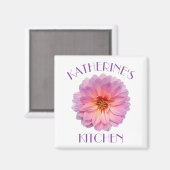 Pink Zinnia mit Individuelle Name Küche Magnet (Vorderseite/Rückseite)