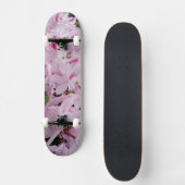 Pinke Blumen Skateboard (Vorderseite)