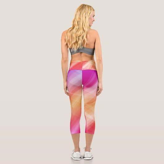 Pinke geometrische Capri-Leggings - Abstrakt moder Capri Leggings (Rückseite)
