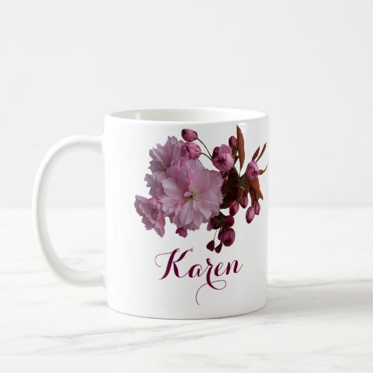 Pinkfarbene Blütenblüten mit individueller Karen-B Kaffeetasse (Links)