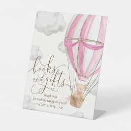 Pinkfarbene Bücher und Geschenke Kinderdusche wart Sockelschild