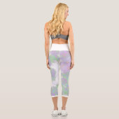 Pinkfarbene, violette Blumen Leggings (Rückseite)