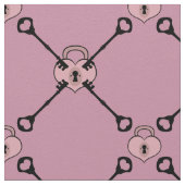 Pinkfarbenes Herzklammer mit Tastenmuster Stoff (Nahaufnahme)