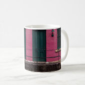 PINKHAUS MIT ZWEI TÜREN KAFFEETASSE (VorderseiteRechts)