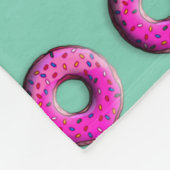 Pinky Donuts nahtloses Muster + Ihre Ideen Fleecedecke (Ecke)