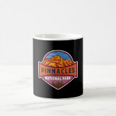 Pinnacles � Geist des Abenteuers Kaffeetasse (Mittel)