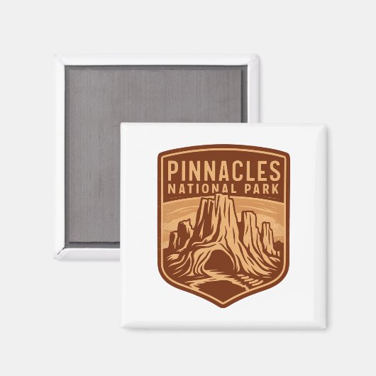Pinnacles Nationalpark Reisemblem Magnet (Vorderseite/Rückseite)