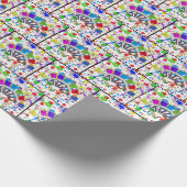 Pinsel mit Regenbogenfarbe auf Farbe Geschenkpapier (Ecke)