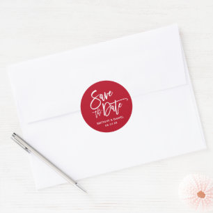Pinselschrift Save the Date Rote Umschlag Aufklebe Runder Aufkleber