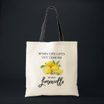 Pinselschrift Wasserfarbe Limoncello Blk Tragetasche<br><div class="desc">Moderne Pinselschrift Wasserfarben Zitronen,  wenn das Leben gibt Ihnen Zitronen machen Limoncello Tote Tasche</div>