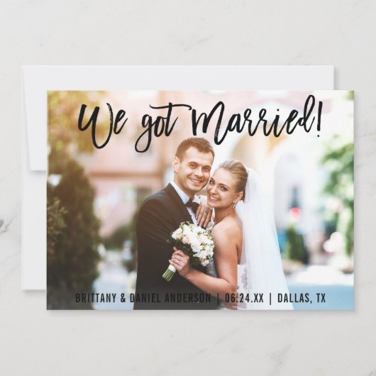 Pinselschrift Wir Got Verheiratetes Foto Ankündigung (Vorderseite)