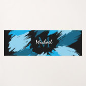 Pinselstriche in blauen Farbtönen mit Monogramm Yogamatte (Vorderseite (Horizontal))