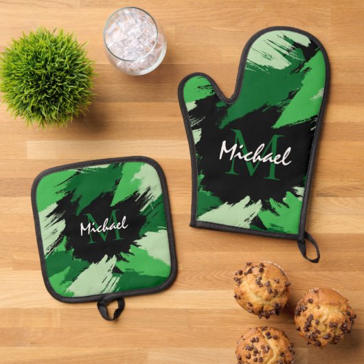 Pinselstriche in grünen Farbtönen mit Monogramm Ofenhandschuh & Topflappen-Set (Oben Unten)