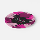 Pinselstriche in heißen rosa Farbtönen mit Monogra Pappteller (Schrägansicht)