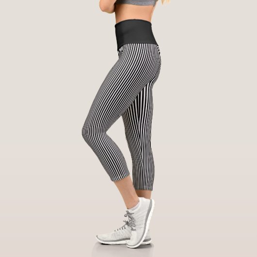 Pinstriche Capri Leggings (Links)