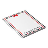 Pinstripes und eine rote Krawatte Notizblock (angewinkelt)