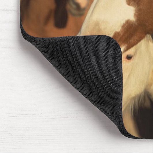 Pinto in Herd Mousepad (Ecke)