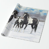 Pinto Paint Quarter Pferde im Schnee Geschenkpapier (Ungerollt)