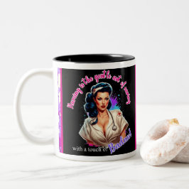 Pinup_ Nurse Badass Zweifarbige Tasse