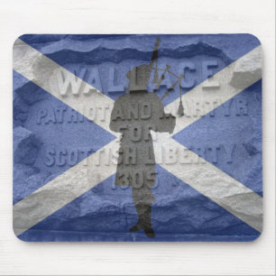 Pipper Tribute - Willam Wallace Scotland patriot Mousepad