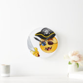 Pirat Emoji Runde Wanduhr (Zuhause)